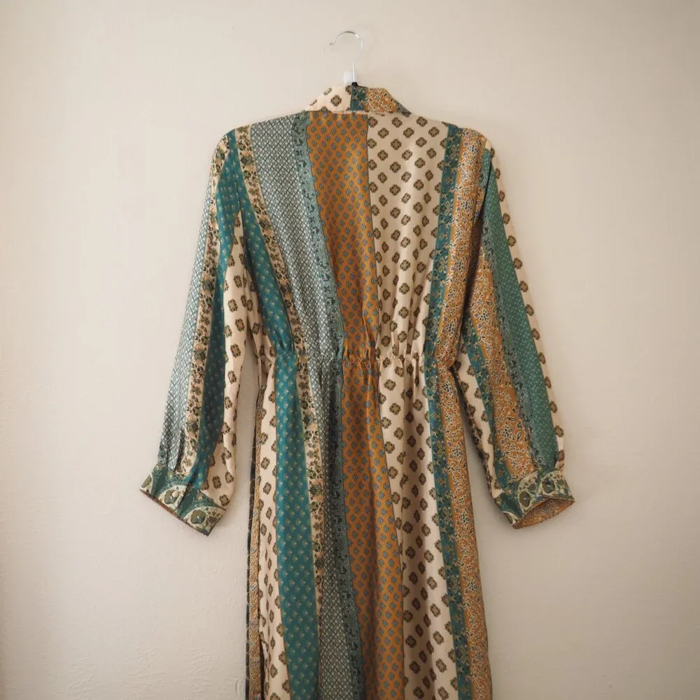 Dress Forum Sasha Border Print Satin Shirt Dress sz S - Picture 9 of 9